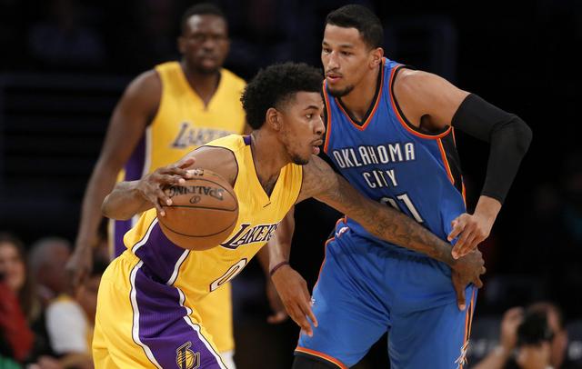 申京：KD对待训练就像比赛一样全力投入，19年如一日的坚持（申京赞KD训练投入如赛场，19年如一日坚持不怠）