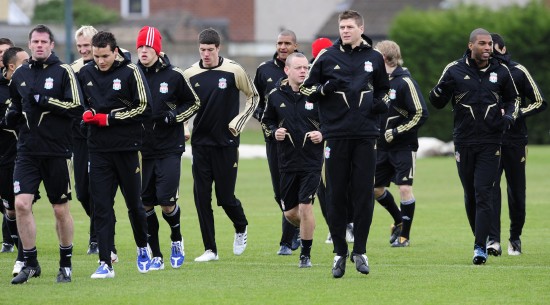 马内本场6脚射正，创非洲杯2010年以来球员单场射正纪录（马内单场6次射正，刷新2010年以来非洲杯个人射正纪录）