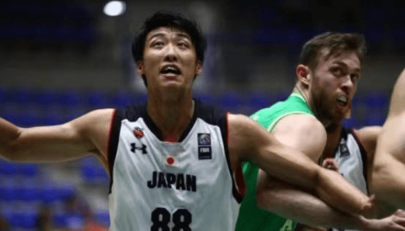 都体：AC米兰多次现场考察昂热18岁前锋谢里夫（都灵体育报：AC米兰多次到场考察昂热18岁锋线新星谢里夫）