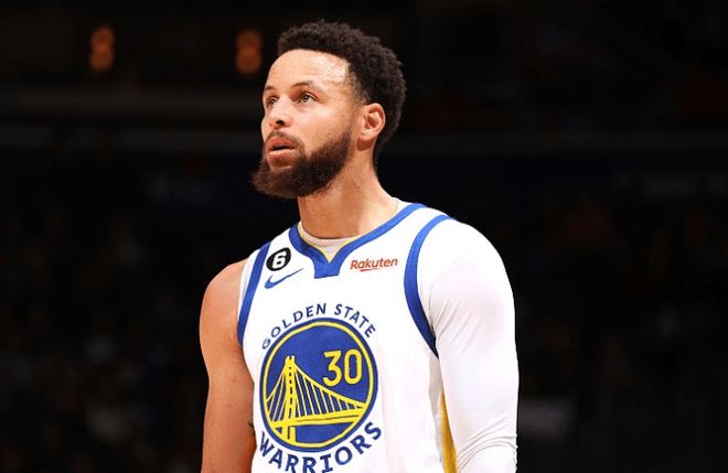 4场贡献3粒进球！官方：瓦尔迪当选意甲11月最佳球员（4战3球！官方宣布：瓦尔迪荣膺意甲11月最佳球员）