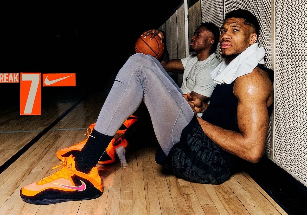 队报：卡马文加未随法国进行完整训练，而是进行了慢跑恢复（队报：卡马文加缺席法国队合练，仅进行慢跑恢复）