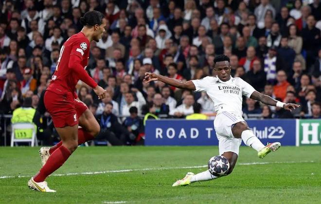 早报：年轻的老炮儿（早报：少壮老江湖）