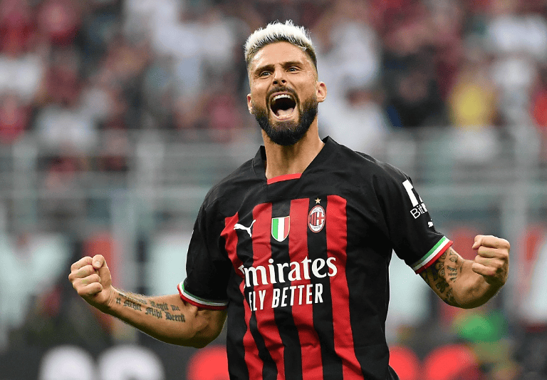 欧冠赛场精彩瞬间：皇马主场2-0取胜,（欧冠高光时刻：皇马主场2-0告捷）