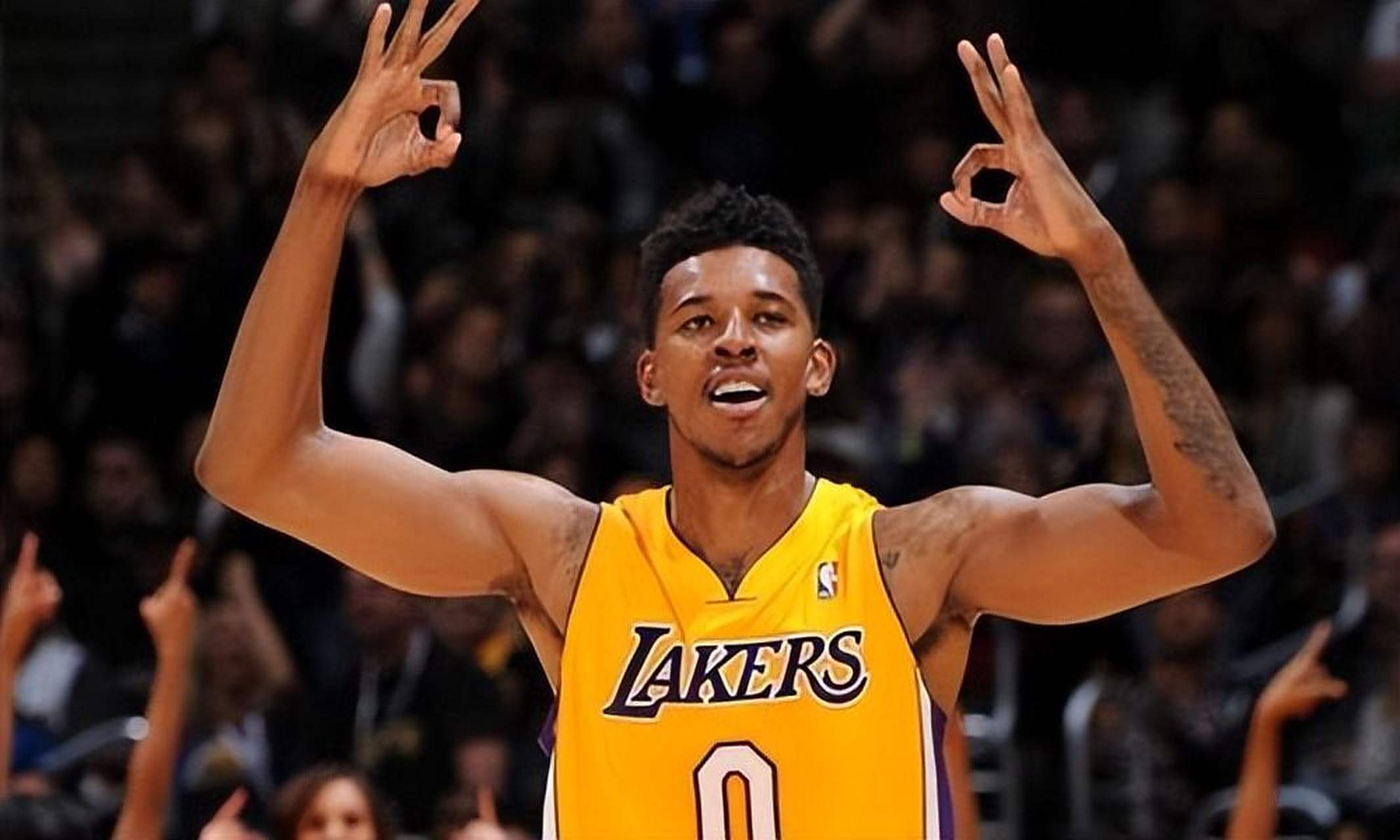 穆勒：卡尔在享受努力提高的过程，同时也在享受比赛的乐趣（穆勒：卡尔既乐于自我精进，也尽情享受比赛乐趣）